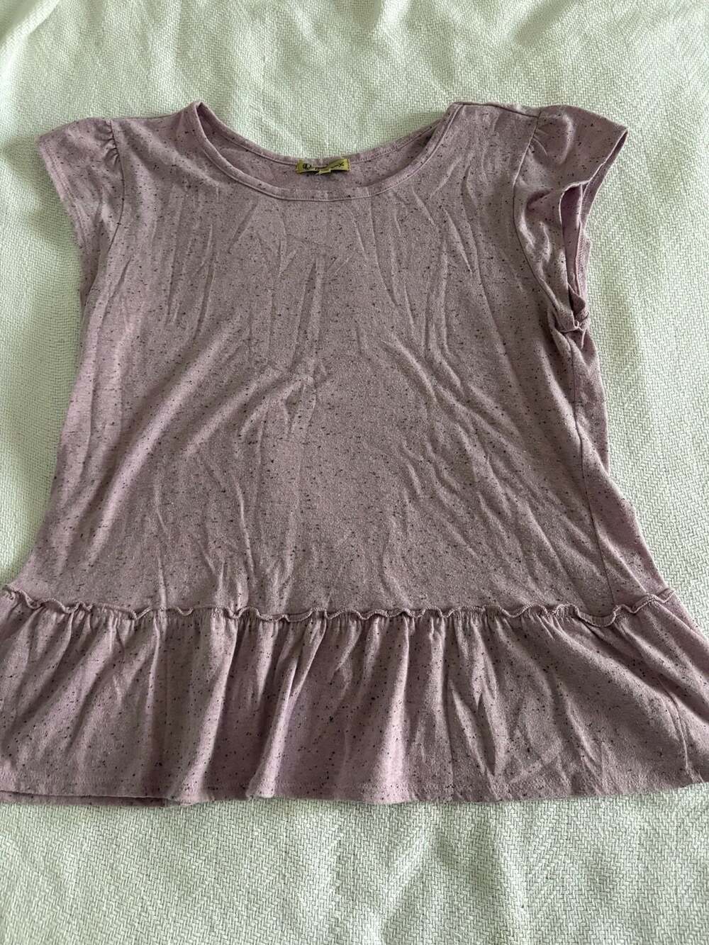 Democracy Speckled Knit Cap Sleeve Peplum Top